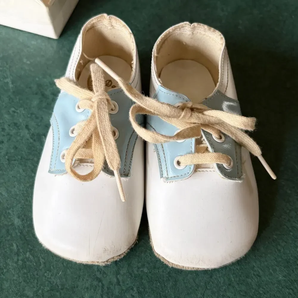 Vintage Baby Shoes Mrs Days Ideal White Blue Size 2 Boxed USA